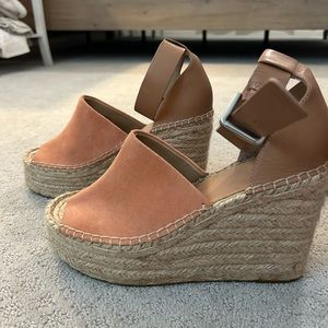 Marc Fisher Espadrille Wedges, size 8.5